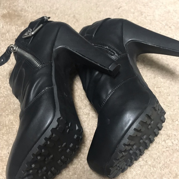 Booties - Picture 3 of 7